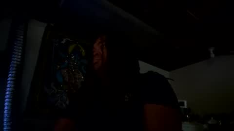 Tallarr  online show from November 17, 4:09 pm