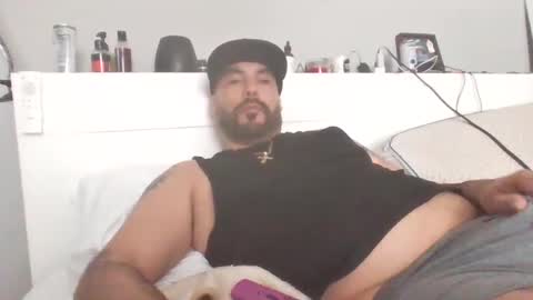 talllatino310 online show from February 28, 7:35 pm