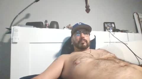 talllatino310 online show from October 10, 5:57 am