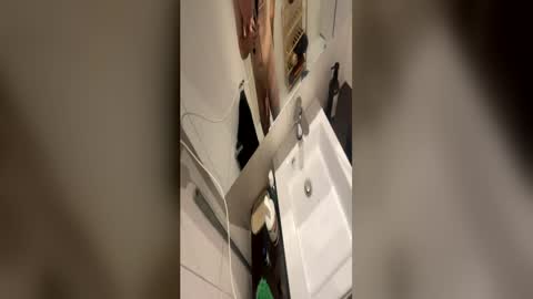 Tall Bored  Horny - Cumshot online show from July 4, 12:20 pm