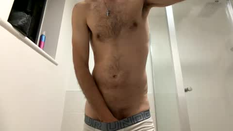 Tall Paul online show from April 22, 9:11 pm