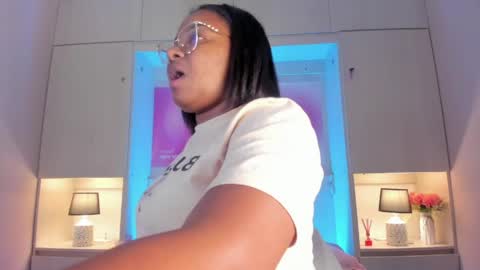 Tami online show from May 14, 10:41 pm