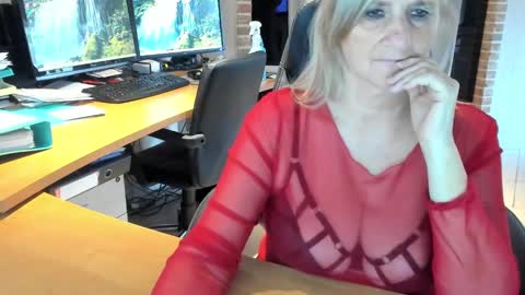 Tammy online show from January 29, 2:32 pm