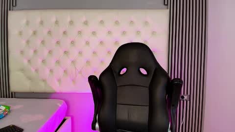 tammy_sweett1 online show from May 5, 2:01 pm