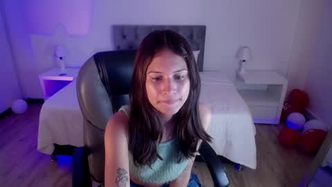 Snapshot of tamy_edwards chatting on February 27, 7:26 pm Tamy online show from February 27, 7:26 pm