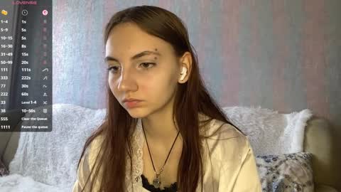 Alice online show from April 12, 10:19 am