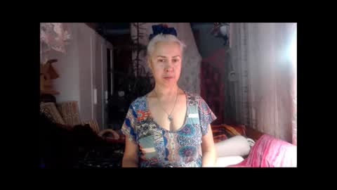 Milena online show from October 7, 2:35 pm