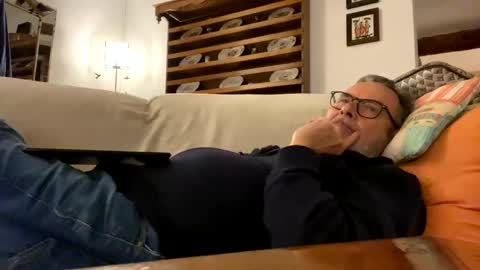 Dominique online show from January 9, 8:55 pm