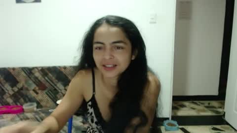 Angeline  Follow  online show from May 17, 12:25 pm