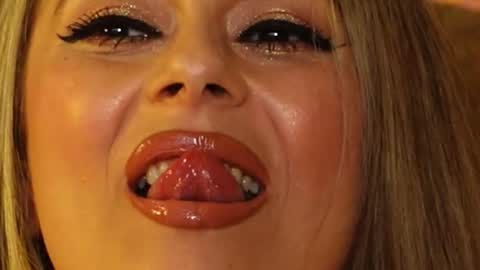 TanyaJade online show from November 24, 5:55 pm