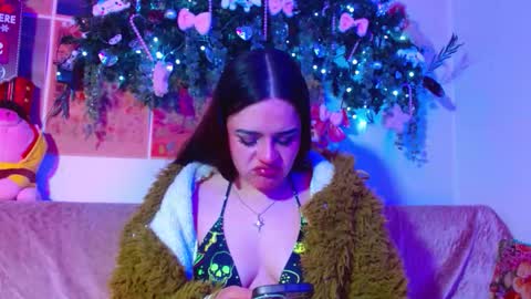    online show from December 4, 2:00 am