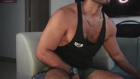 Tarek online show from November 10, 8:22 pm