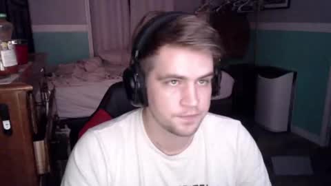 tarus333 online show from September 16, 4:37 am