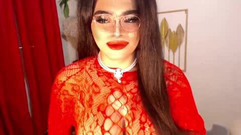 tashaa online show from April 3, 7:04 am