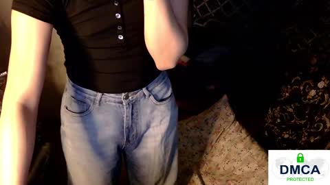 TashaKai online show from February 15, 4:23 pm