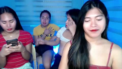 Snapshot of tasteofinnocent69 chatting on January 10, 1:53 am   online show from January 10, 1:53 am