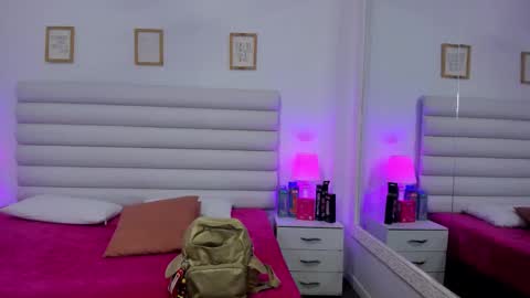 tatiana_arboleda online show from October 25, 3:07 am