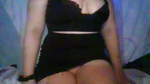 Im always the first option  online show from September 24, 5:14 am