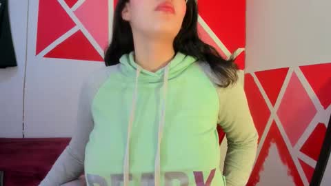 tatiana onnel online show from March 24, 7:20 pm