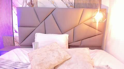 TATI online show from April 1, 1:41 pm