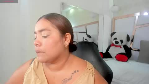 tatikanyx online show from May 25, 12:00 pm