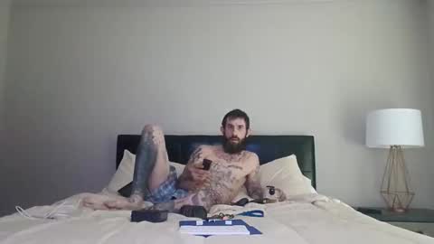 Snapshot of tattoo3333 chatting on September 29, 7:57 pm tattoo3333 online show from September 29, 7:57 pm