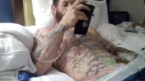 Snapshot of tattoo3333 chatting on September 14, 2:25 am tattoo3333 online show from September 14, 2:25 am