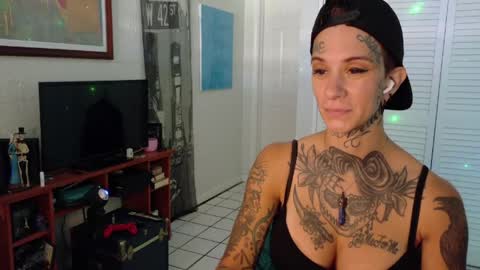 Natalia 3 online show from May 8, 11:49 am