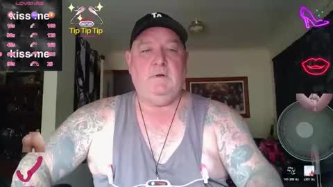 tattzsexy online show from February 20, 11:07 pm