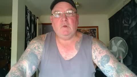 tattzsexy online show from February 12, 10:57 pm