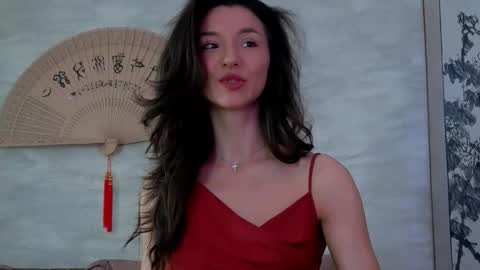 TayaKayan online show from April 19, 8:37 am