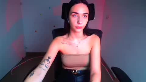 Tayla online show from October 14, 5:54 am