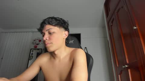 taylorsorf online show from January 15, 11:51 pm