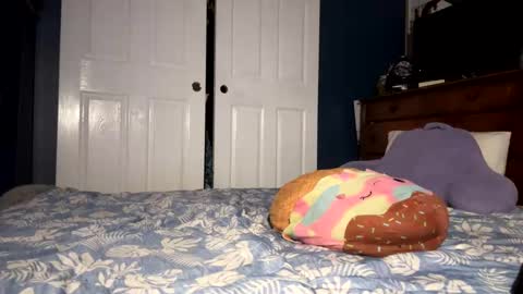 Taylor online show from December 17, 5:40 am