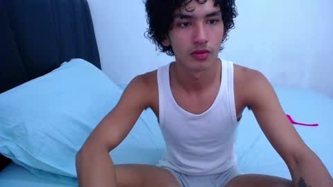 Tayron online show from January 27, 11:43 pm