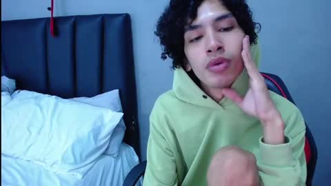 Tayron online show from September 23, 7:31 pm