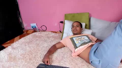 ask for cum online show from December 14, 9:43 pm