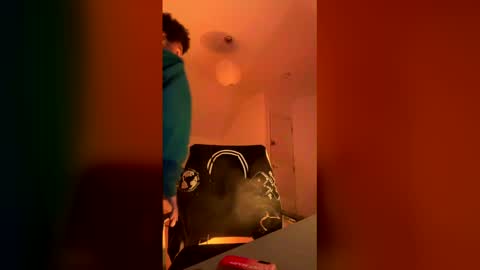 tdr1998 online show from March 2, 9:54 pm