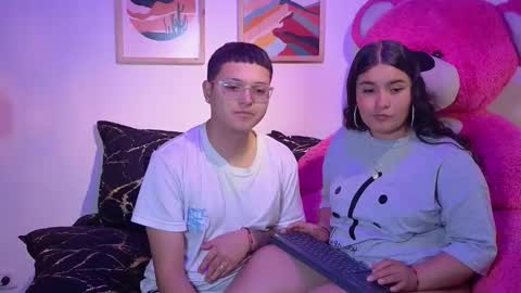 Snapshot of teddyboruja chatting on October 13, 12:18 pm teddy y burbuja online show from October 13, 12:18 pm