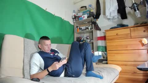Snapshot of telepaticman chatting on October 21, 11:26 am Virg Lszl online show from October 21, 11:26 am