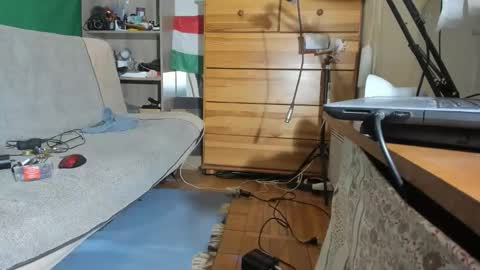 Virg Lszl online show from October 25, 5:46 pm