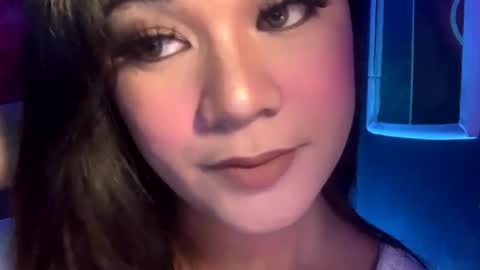 Just call me Tiara online show from October 15, 2:18 pm