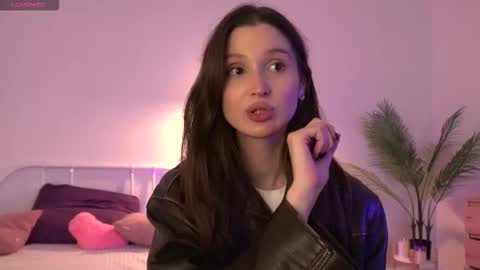 Snapshot of tender_babyy chatting on September 16, 4:54 pm Sexy girl Li online show from September 16, 4:54 pm