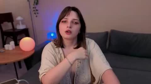 tender_meow online show from June 23, 5:41 pm