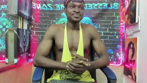 terranze_z online show from April 22, 12:01 pm