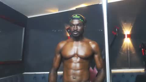 terry_zyzz online show from February 13, 11:08 pm