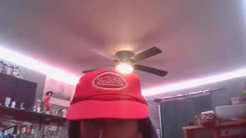 Danny Boy online show from December 16, 6:09 am