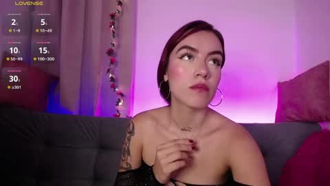Tessa foxie      online show from June 3, 2:33 pm