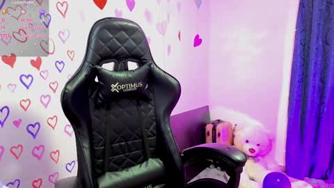 Tessy online show from May 14, 6:28 pm