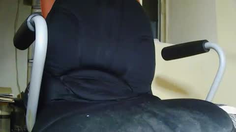 tetuo2 online show from November 13, 5:21 am